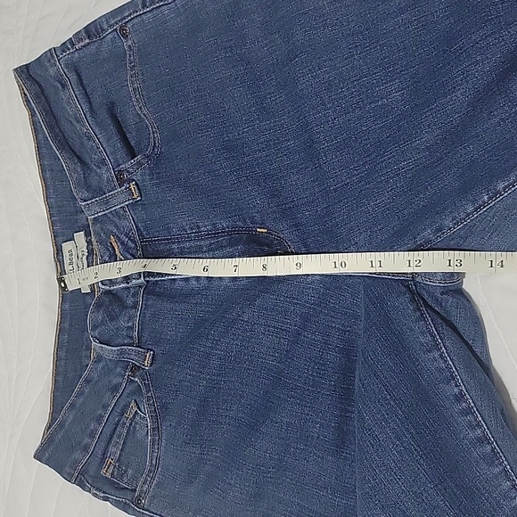 L.L. Bean Jeans Womens Size 4 Blue Straight Cut flex Classic Fit - Picture 11 of 14